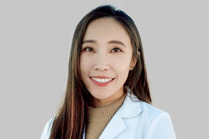 Dr. Karina Lee